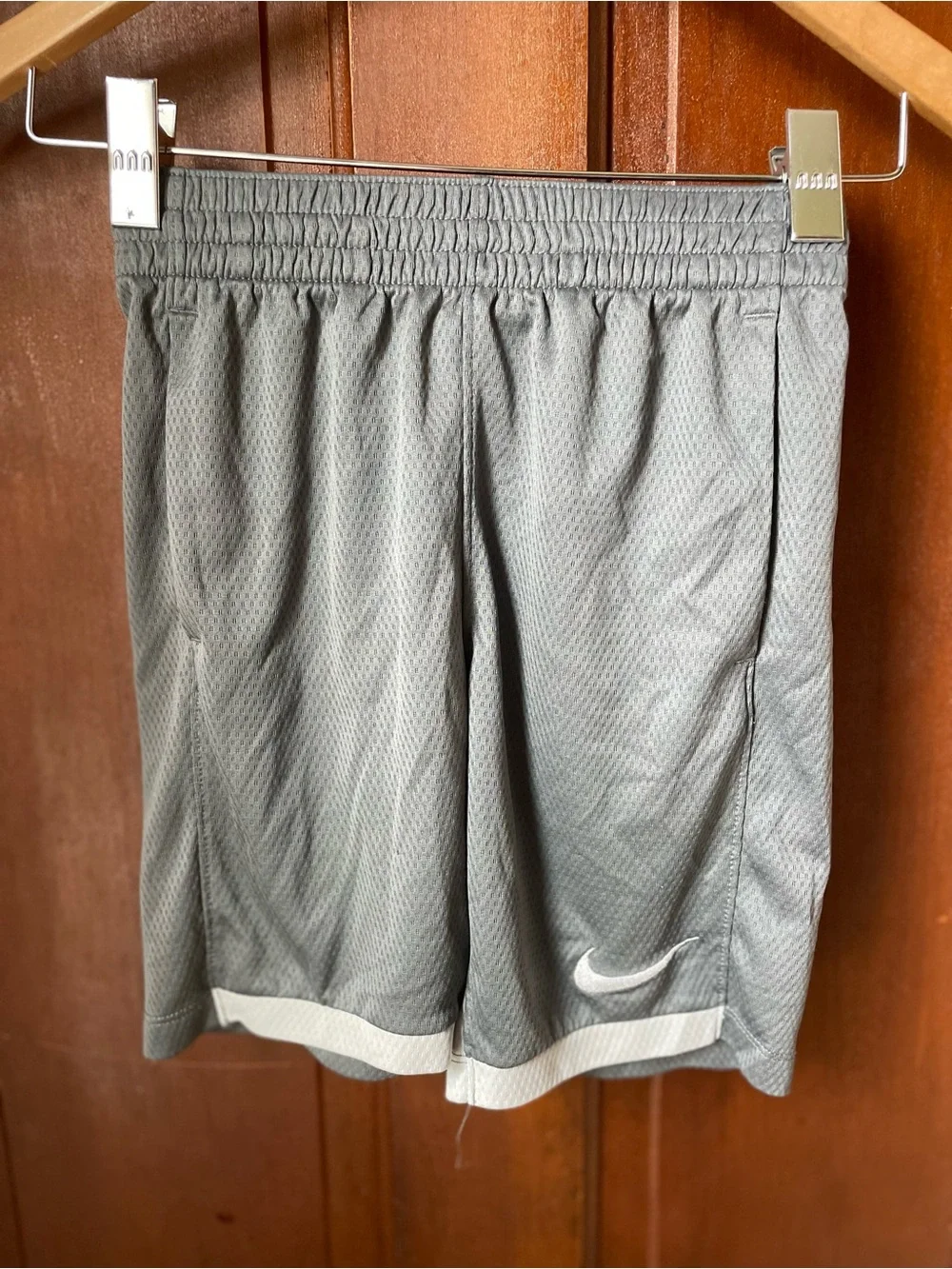 Nike dri fit boys small gray athletic shorts